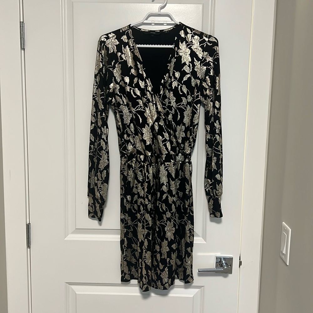 Vero Moda long sleeved gold foil dress